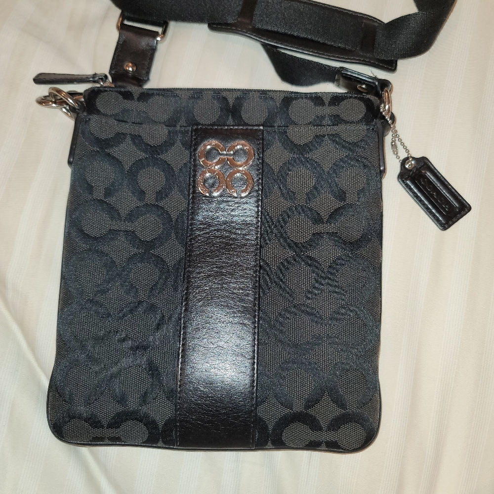 Coach Crossbody - Picture 2 of 7